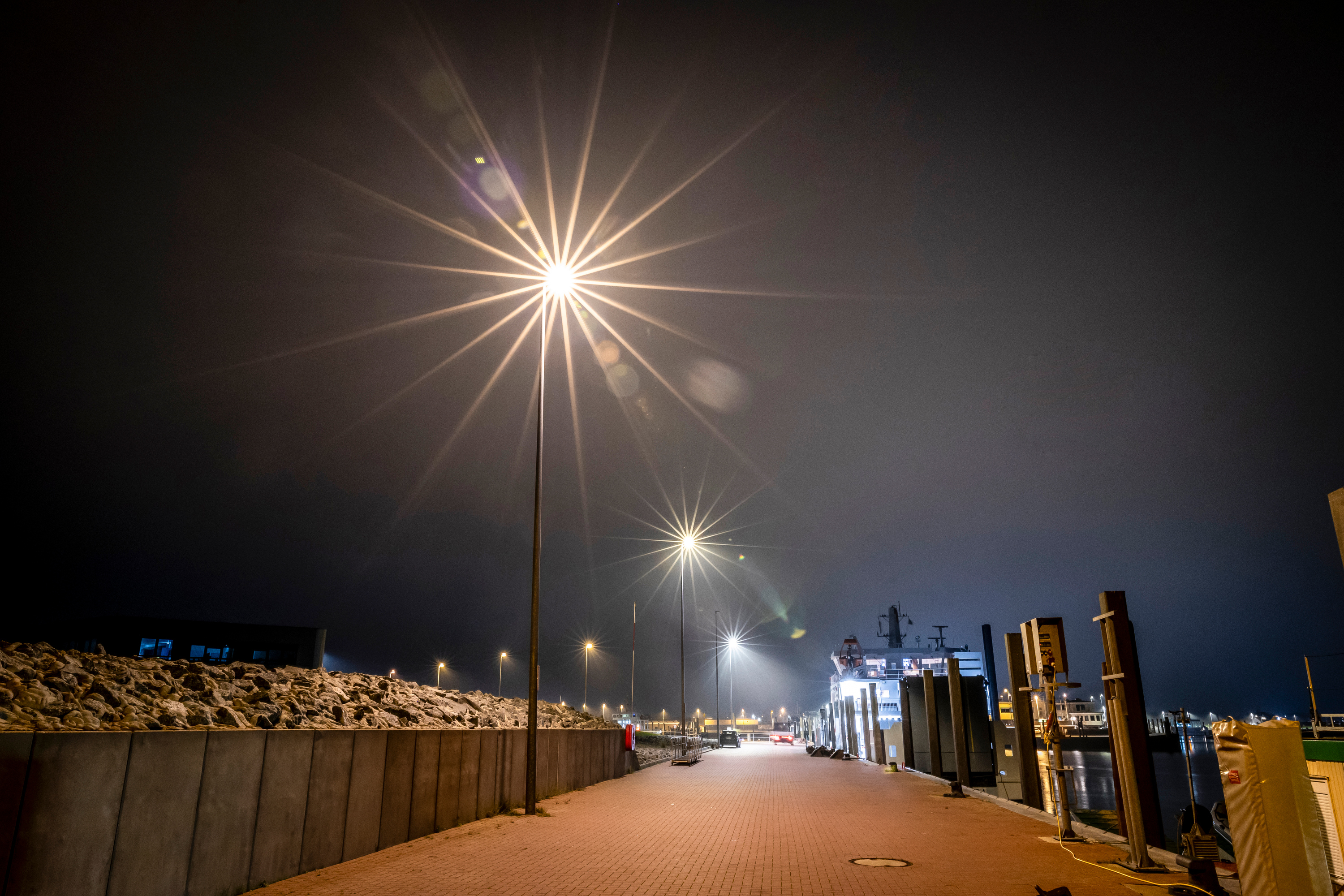 Walk of Light NPorts