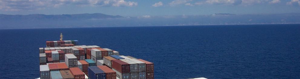 Image of a container ship